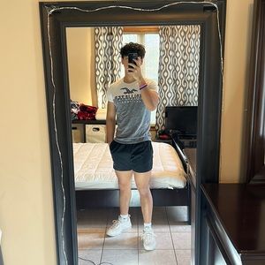 Hollister/ Graphic Tee/ Extra Small